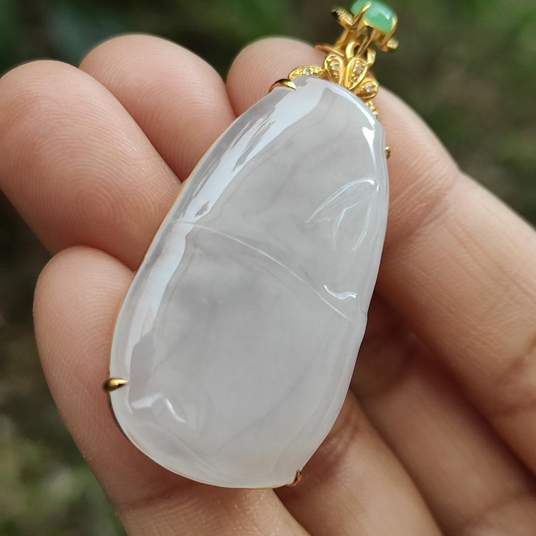 Icy Translucent Natural Type A Jadeite Jade crafted as Bamboo set on 18k gold with diamonds as Pendant, certificate weighs 9.99 grams, measurement 38.2 * 21.6 * 4.9 mm (18kp40)